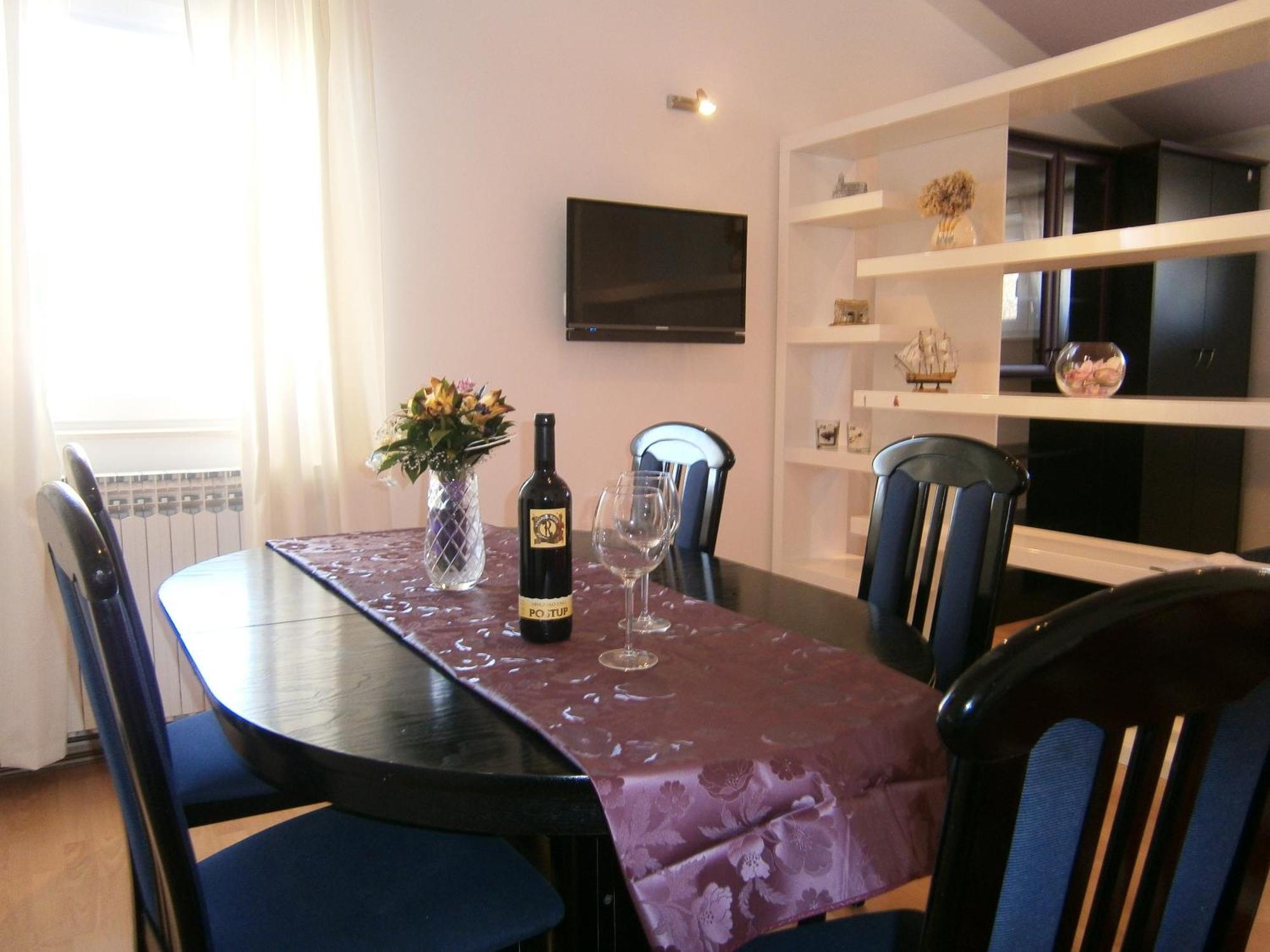 Apartman ชิเบนิก ภายนอก รูปภาพ
