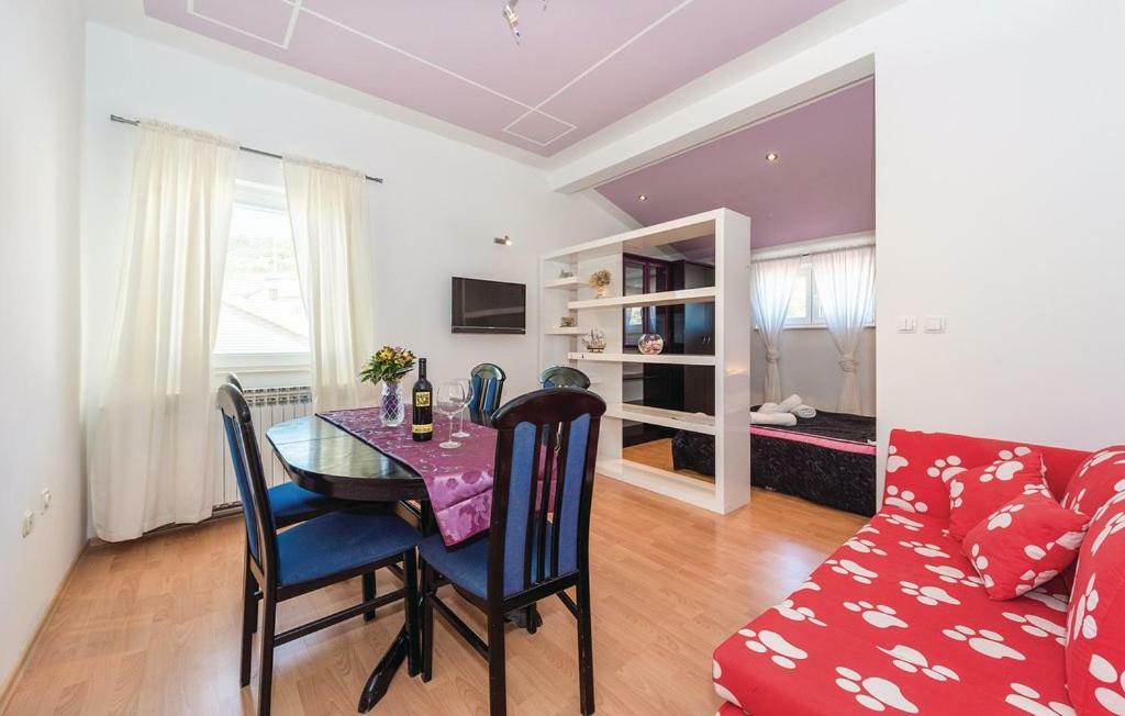 Apartman ชิเบนิก ภายนอก รูปภาพ