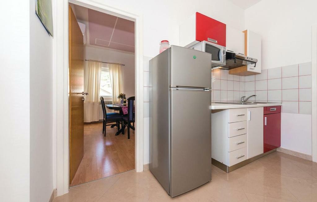 Apartman ชิเบนิก ภายนอก รูปภาพ